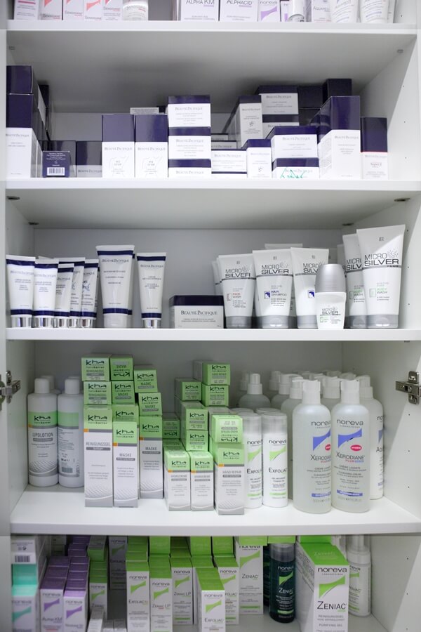 Dr. Sylvia Holle-Robatsch - Fachärztin für Dermatologie und Angiologie